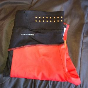 BNWT Reebok leggings